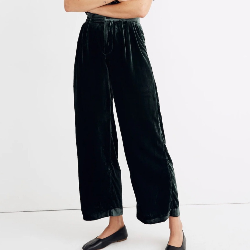 Elegant Dark Green Velvet Women's Pants